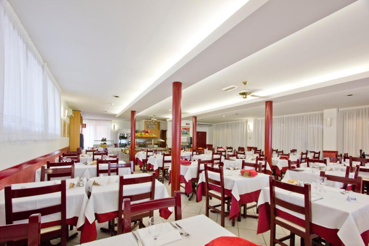 ליגננו סביאדורו Hotel Desiree מראה חיצוני תמונה