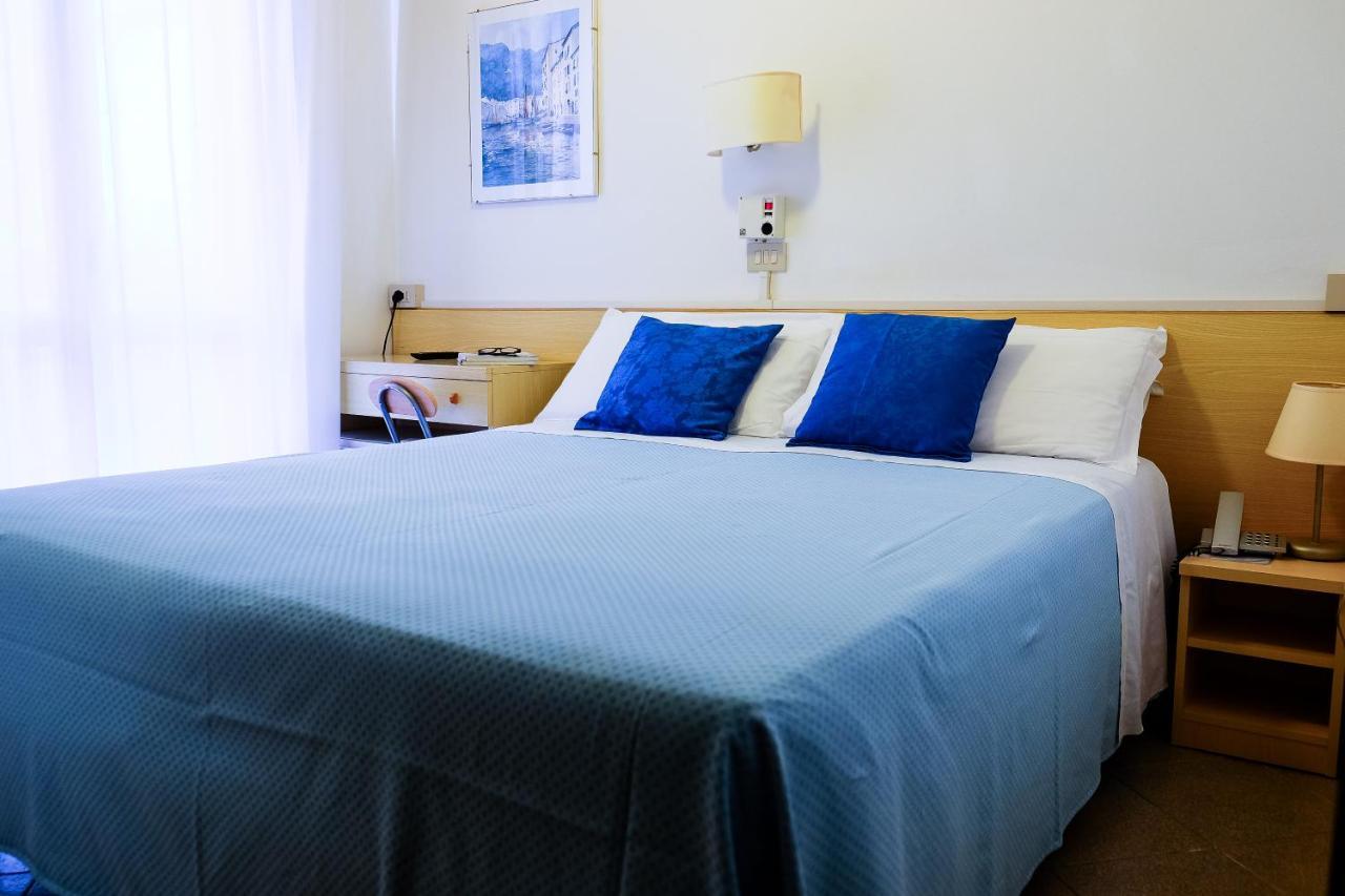 ליגננו סביאדורו Hotel Desiree מראה חיצוני תמונה